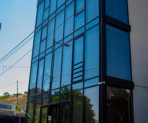 Glass Apartmani